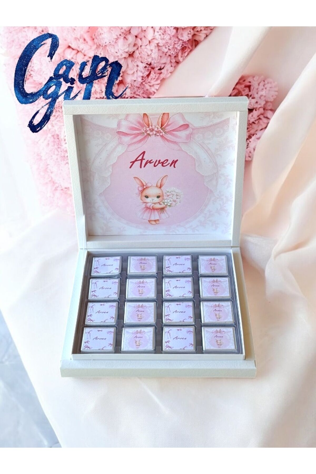 İSME ÖZEL FİYONK TAVŞANLI KIZ BEBEK ÇİKOLATASI DOĞUM,DOĞUM GÜNÜ,MEVLİD HEDİYELİK ÇİKOLATA 48'Lİ