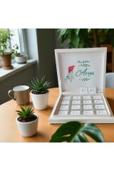 İsme Özel Yaprak Desenli Kız Bebek Çikolatası 48 Adet (Doğum, Mevlit, Doğum Günü)