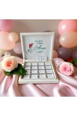 İsme Özel Yaprak Desenli Kız Bebek Çikolatası 48 Adet (Doğum, Mevlit, Doğum Günü)