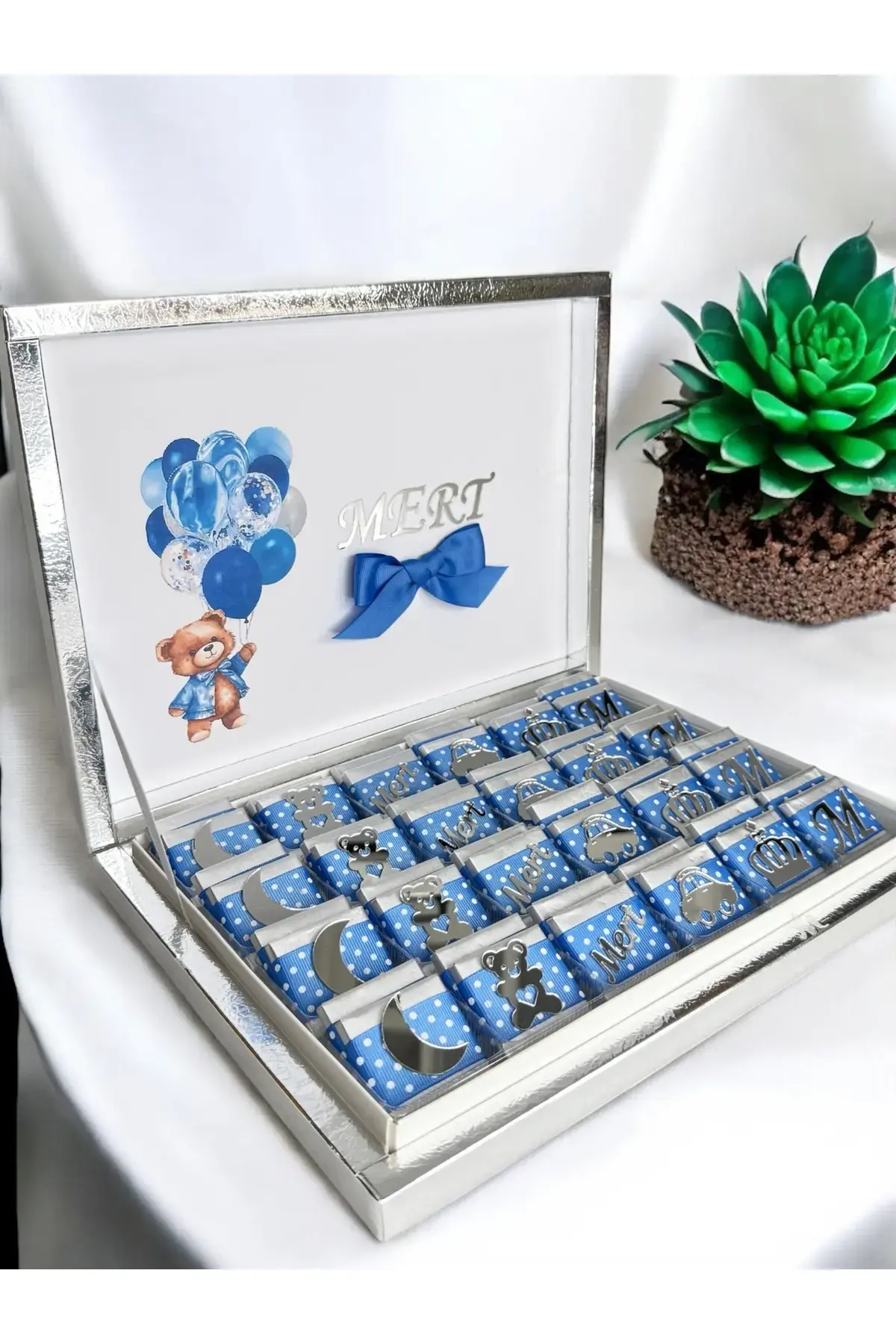 Özel Pleksi Tasarım Isimli Erkek Bebek Çikolatası Doğum-yaşGünü-mevlid lüx hediyelik Çikolata