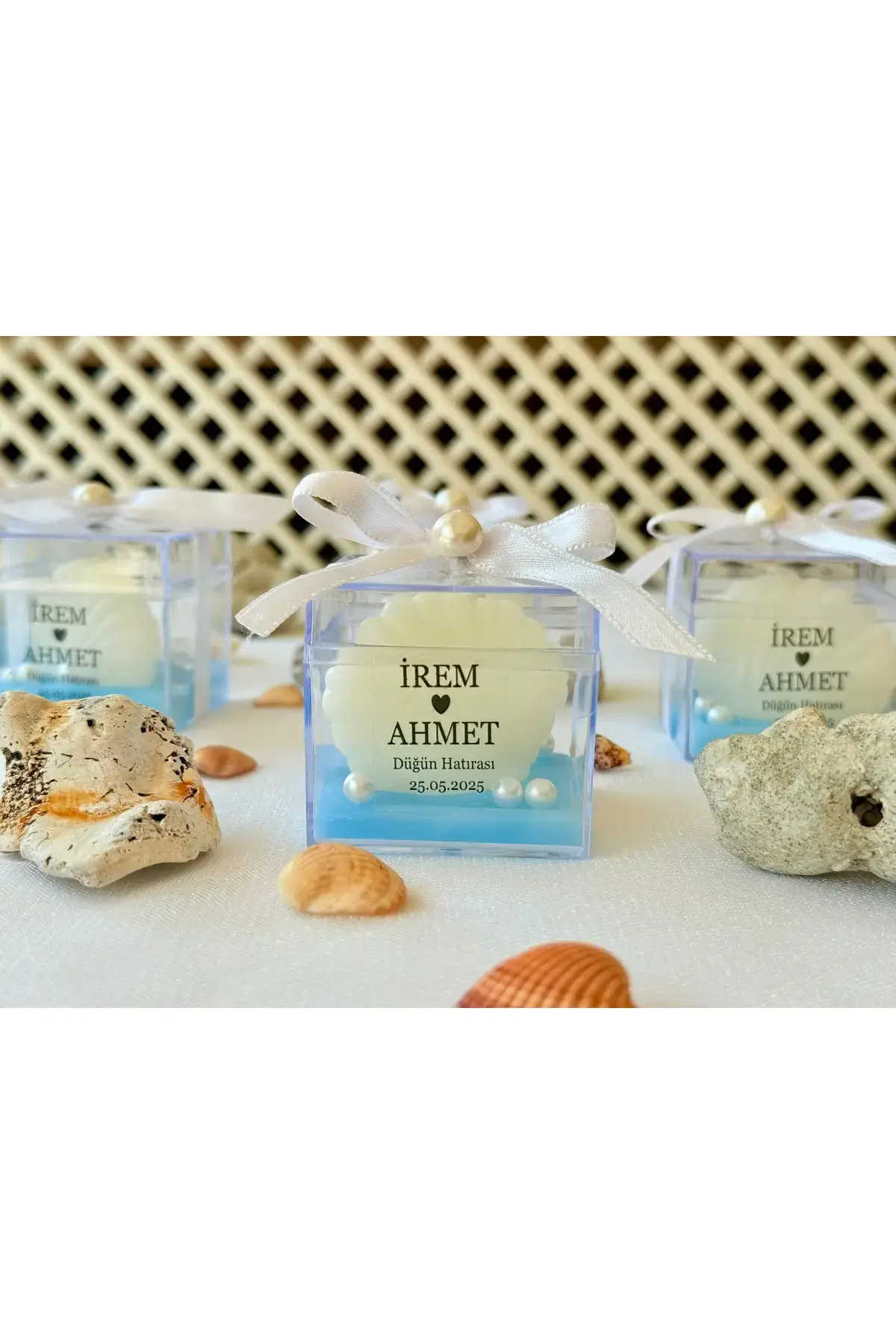 İsme Özel Mum Kare İstiridye İncili Hediyelik Nikah Şekeri, Doğum, Sünnet, Düğün Nişan Söz 10 Adet.