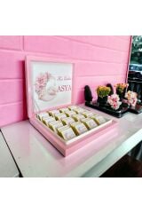 İsme Özel Tasarım Ay-Yıldız Çiçekli Kız Bebek çikolası 48li