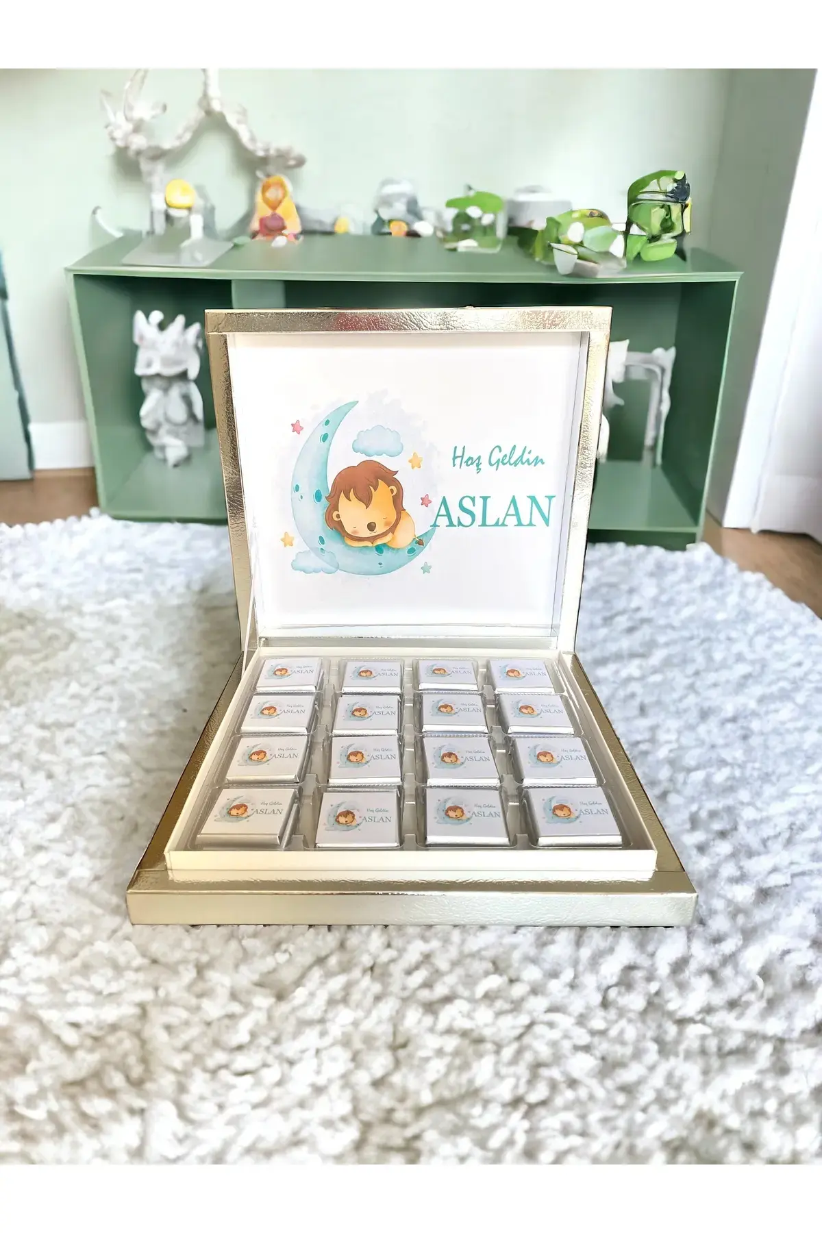 Yeni! İSME KİŞİYE ÖZEL ASLAN TASARIMLI BEBEK ÇİKOLATASI DOĞUM-DOĞUMGÜNÜ HEDİYELİK 48li KUTULU
