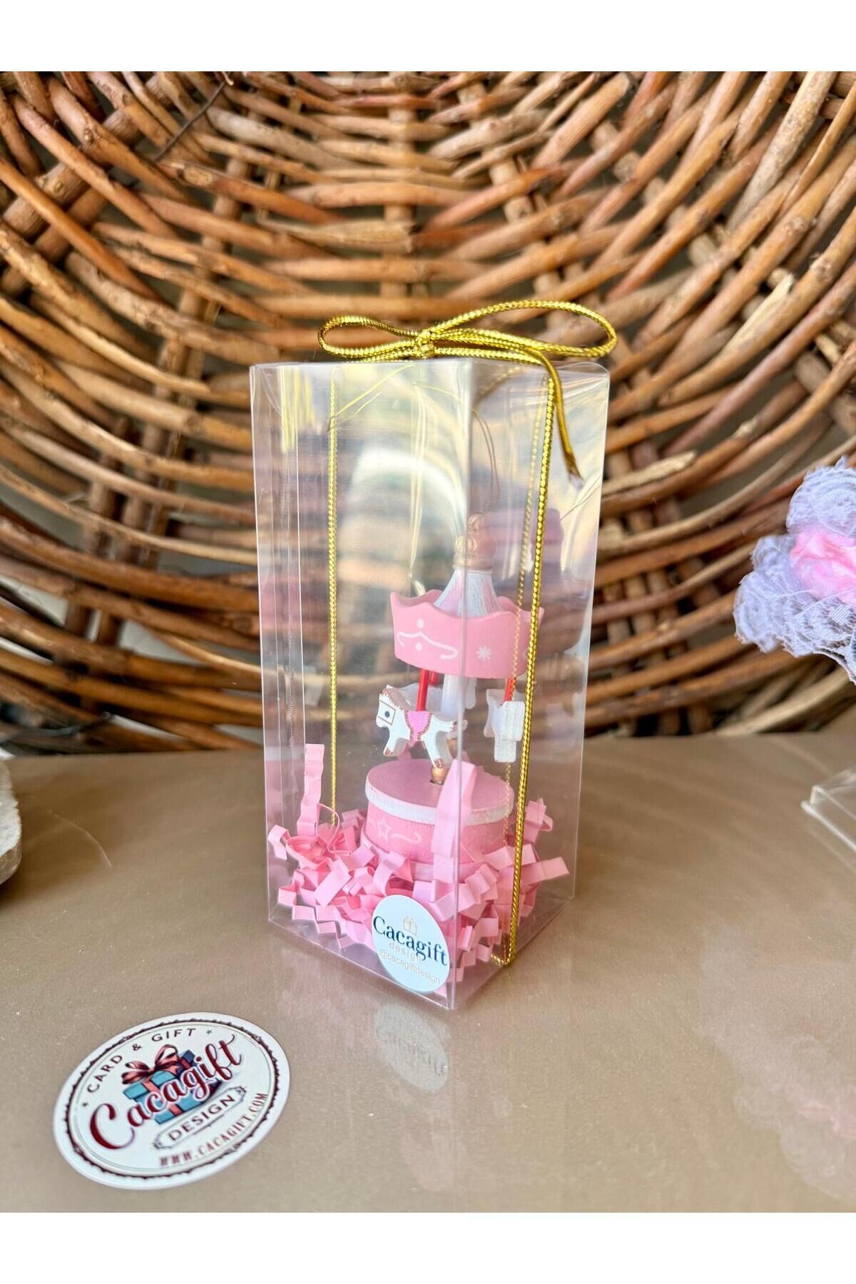 Ahşap Pembe Atlıkarınca 1 Adet Dekoratif Obje (Kız Bebek, Yılbaşı, Doğum Günü,Baby Shower) Hediyelik