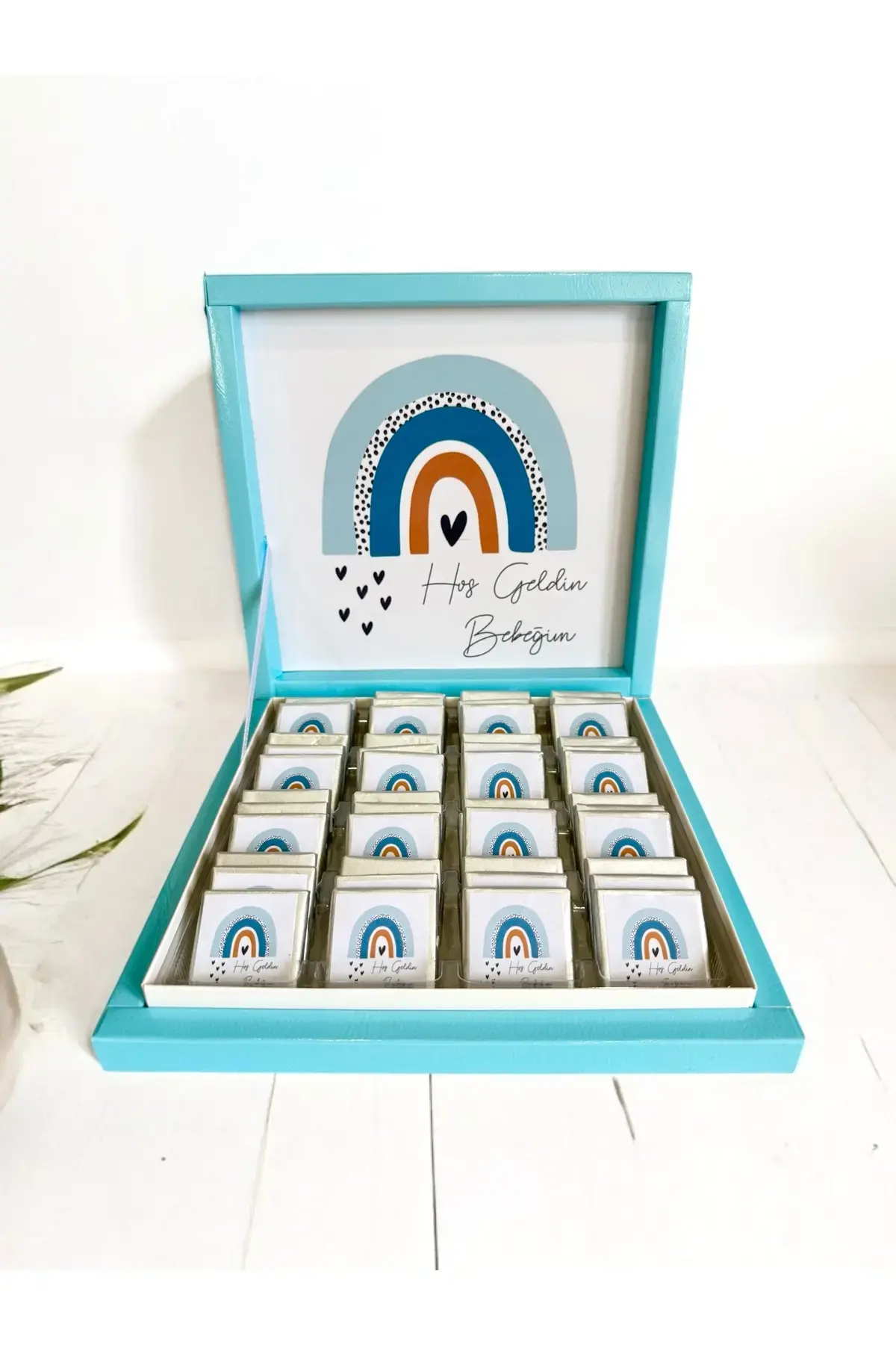 Yeni İsimli Gökkuşağı model Bebek Çikolatası Doğum-mevlit çikolatası48li